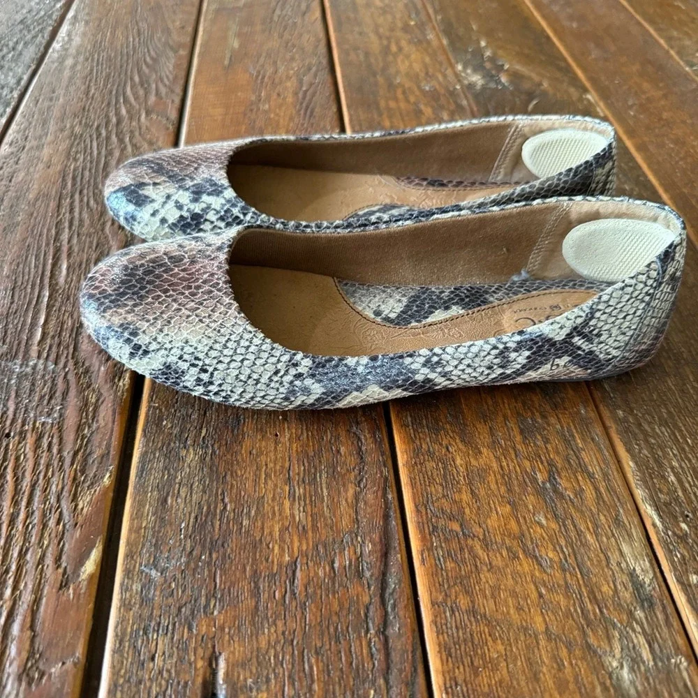 BOC Born Concept‎ Snakeskin Print Ballet Flats Slip On Shoes Ladies 7